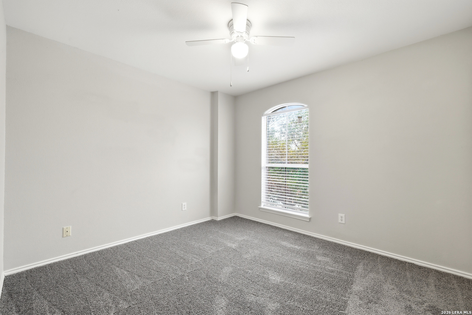 430 Bridle Ridge San Antonio, TX 78227 - Photo 7 of 22