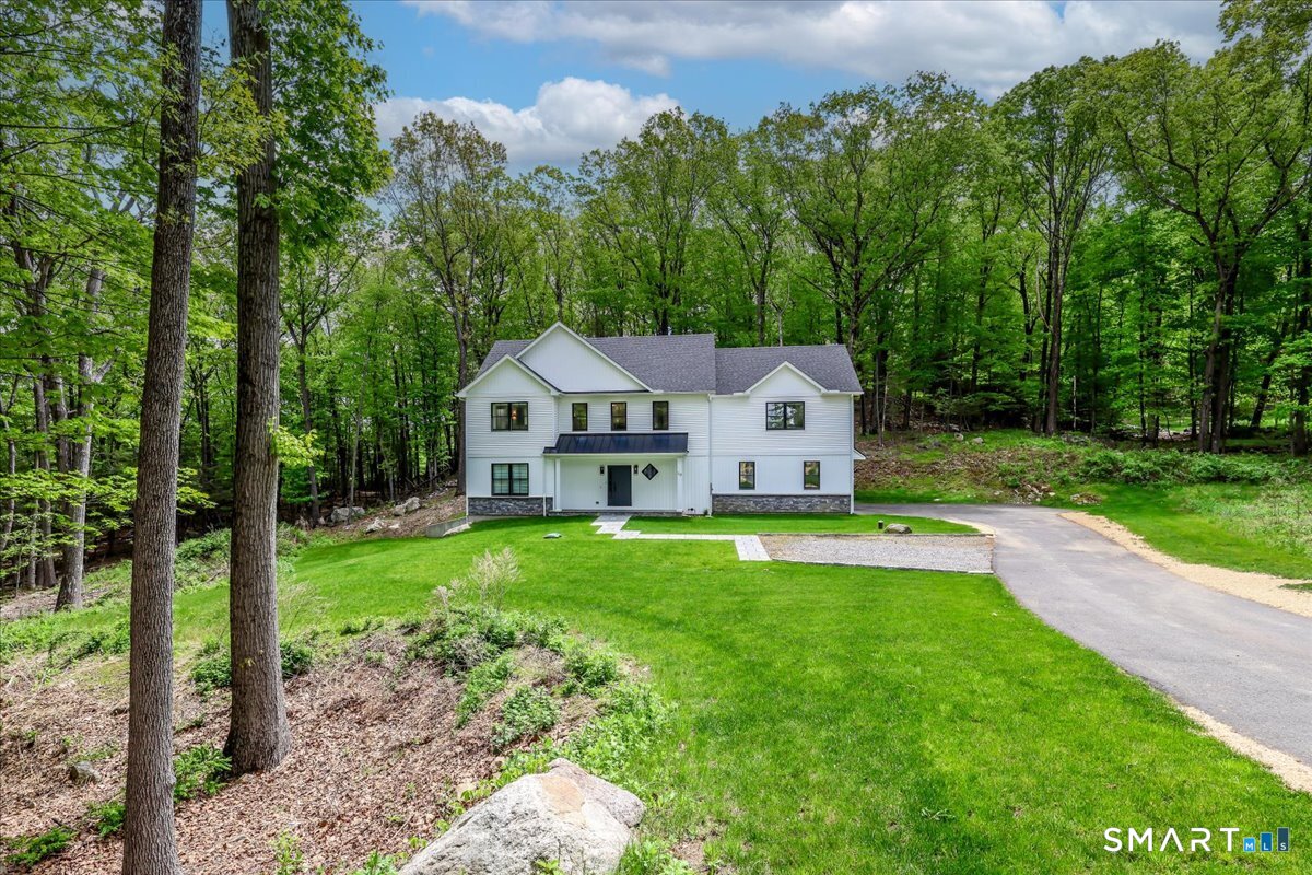 38 Hickory Lane Ridgefield, CT 06877 - Photo 1 of 37
