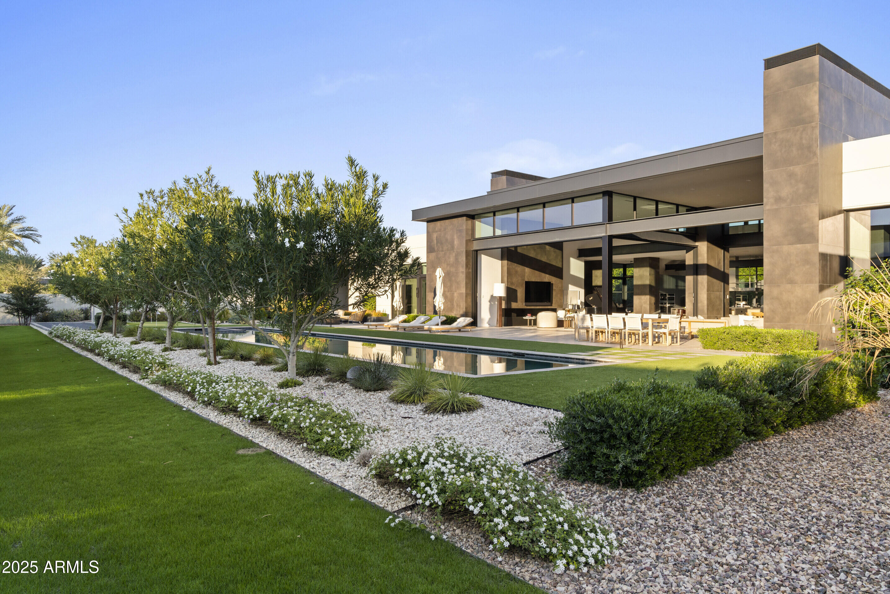 6427 East Luke Road Paradise Valley, AZ 85253 - Photo 7 of 28 Beautifully Landscaped