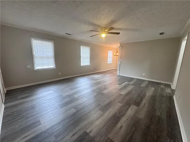 $1,395 | 452 Lexington Drive, Lawrenceville, GA 30046