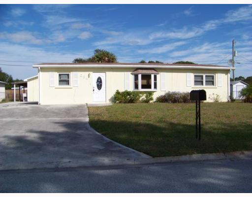 334 Ashley Street Fort Pierce, FL 34982 - Photo 1 of 1 Primary Photo