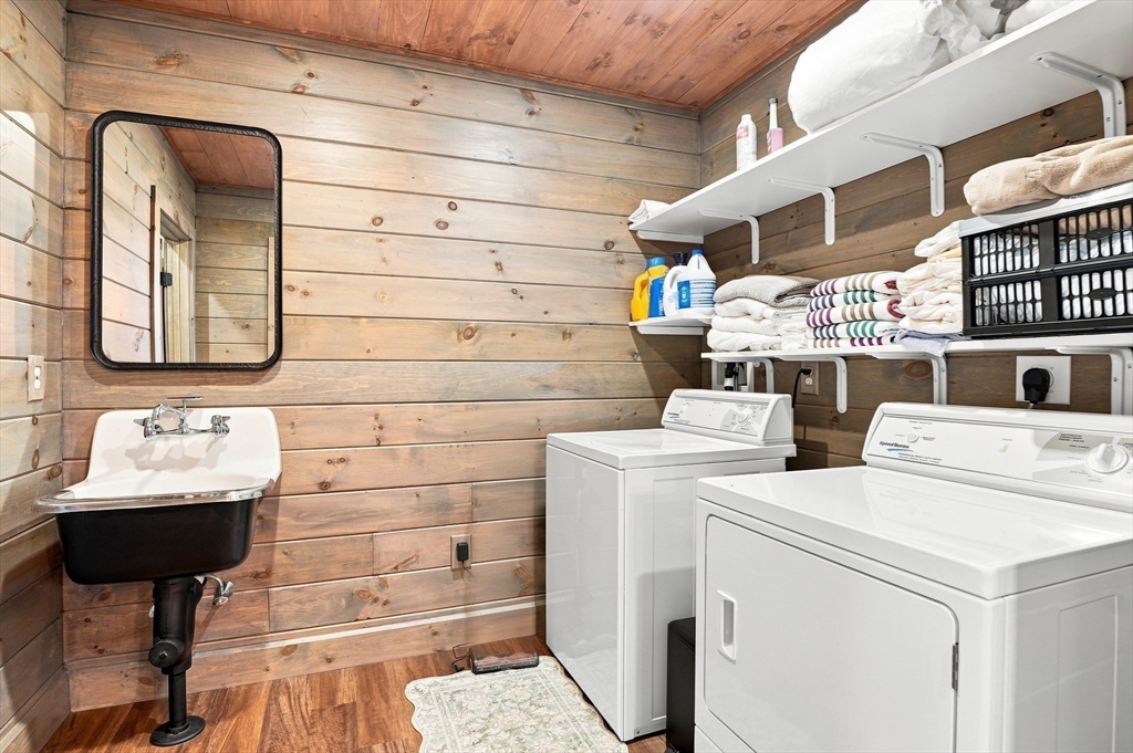 182 Manchaug Road Sutton, MA 01590 - Photo 33 of 41 Gallery Image 33