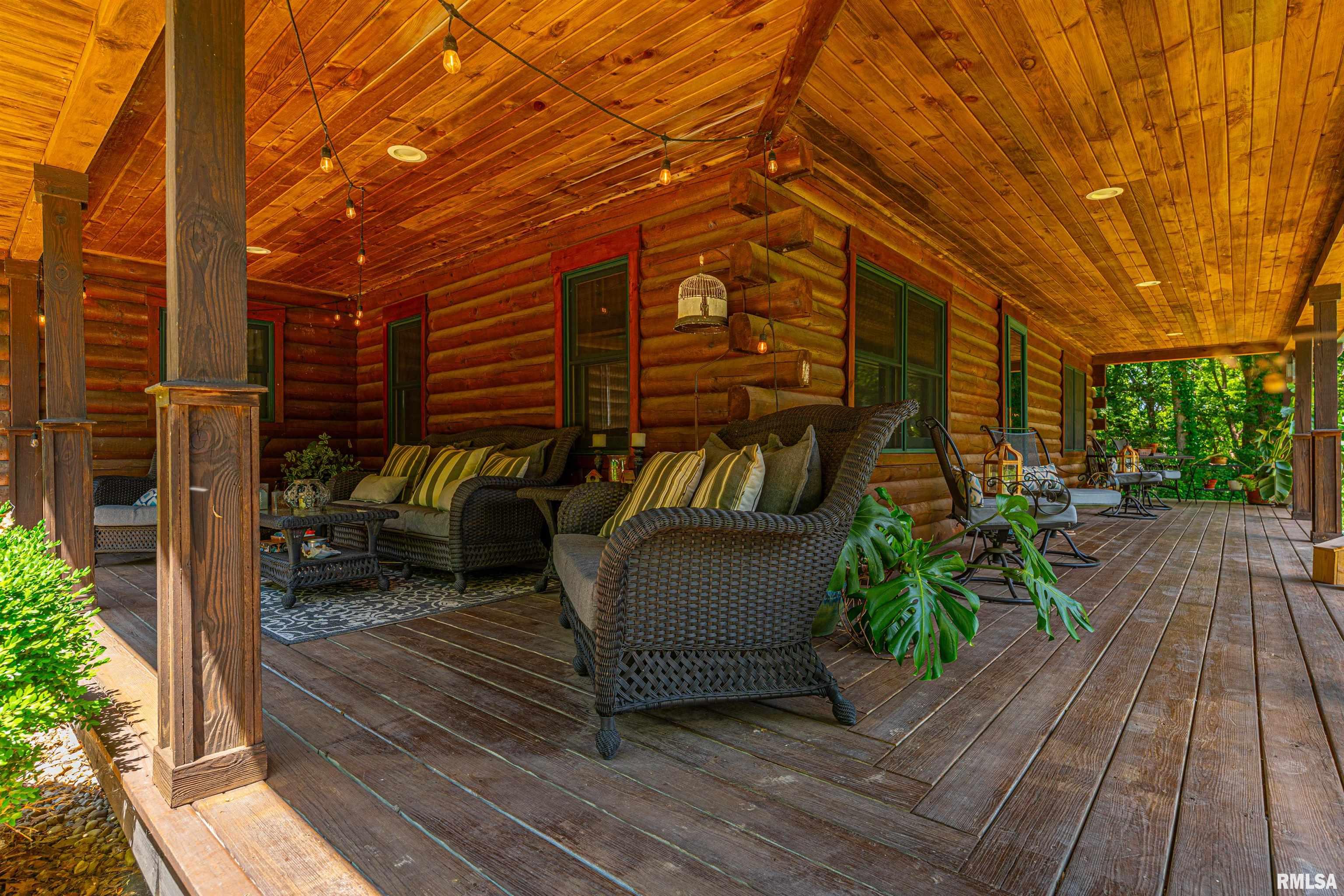 25330 Longview Road Hopedale, IL 61747 - Photo 4 of 57
