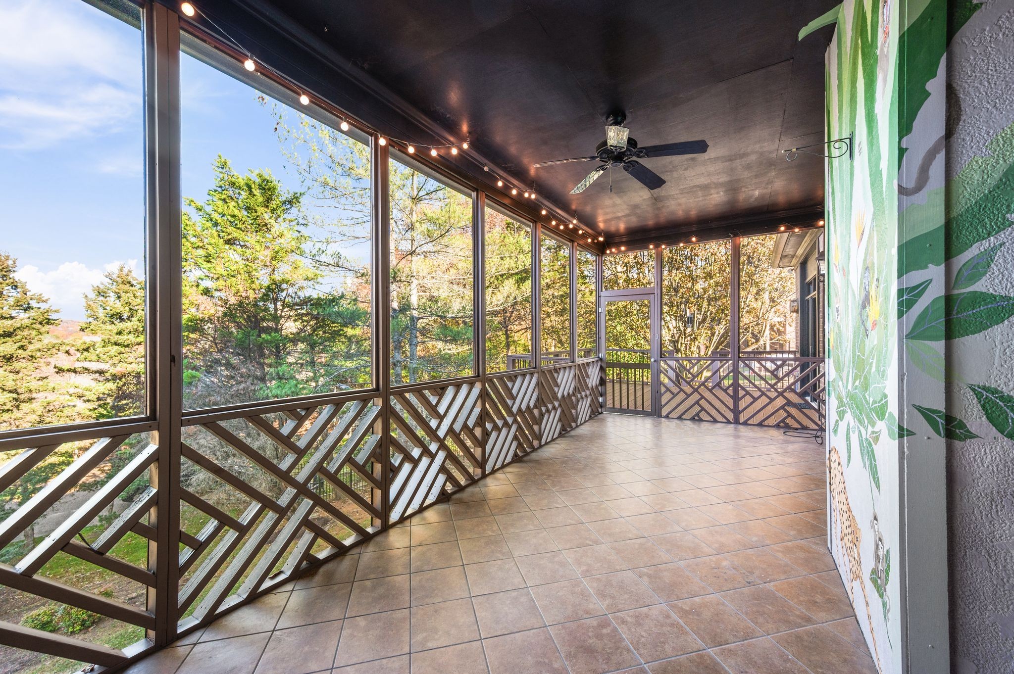 1060 Stonebridge Park Drive Franklin, TN 37069 - Photo 8 of 51 a view of an entryway