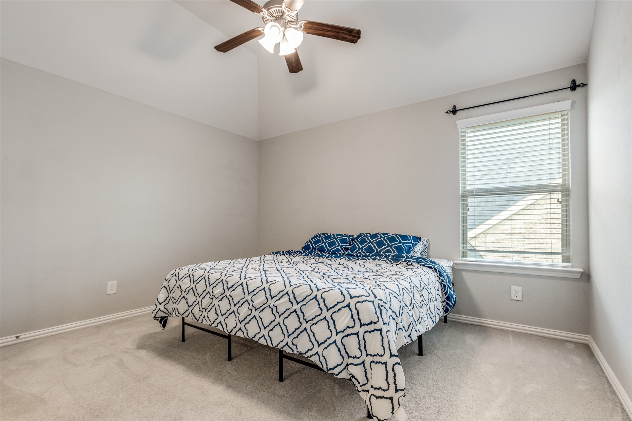 4307 Walston Ridge Court Sugar Land, TX 77479 - Photo 18 of 25 Bedroom 2