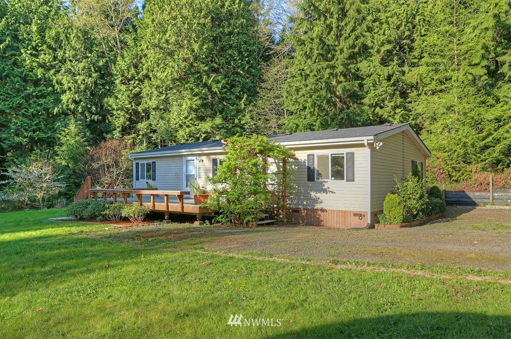 5045 Northeast Hendrickson Road Poulsbo, WA 98370 - Photo 10 of 11 Gallery Image 10
