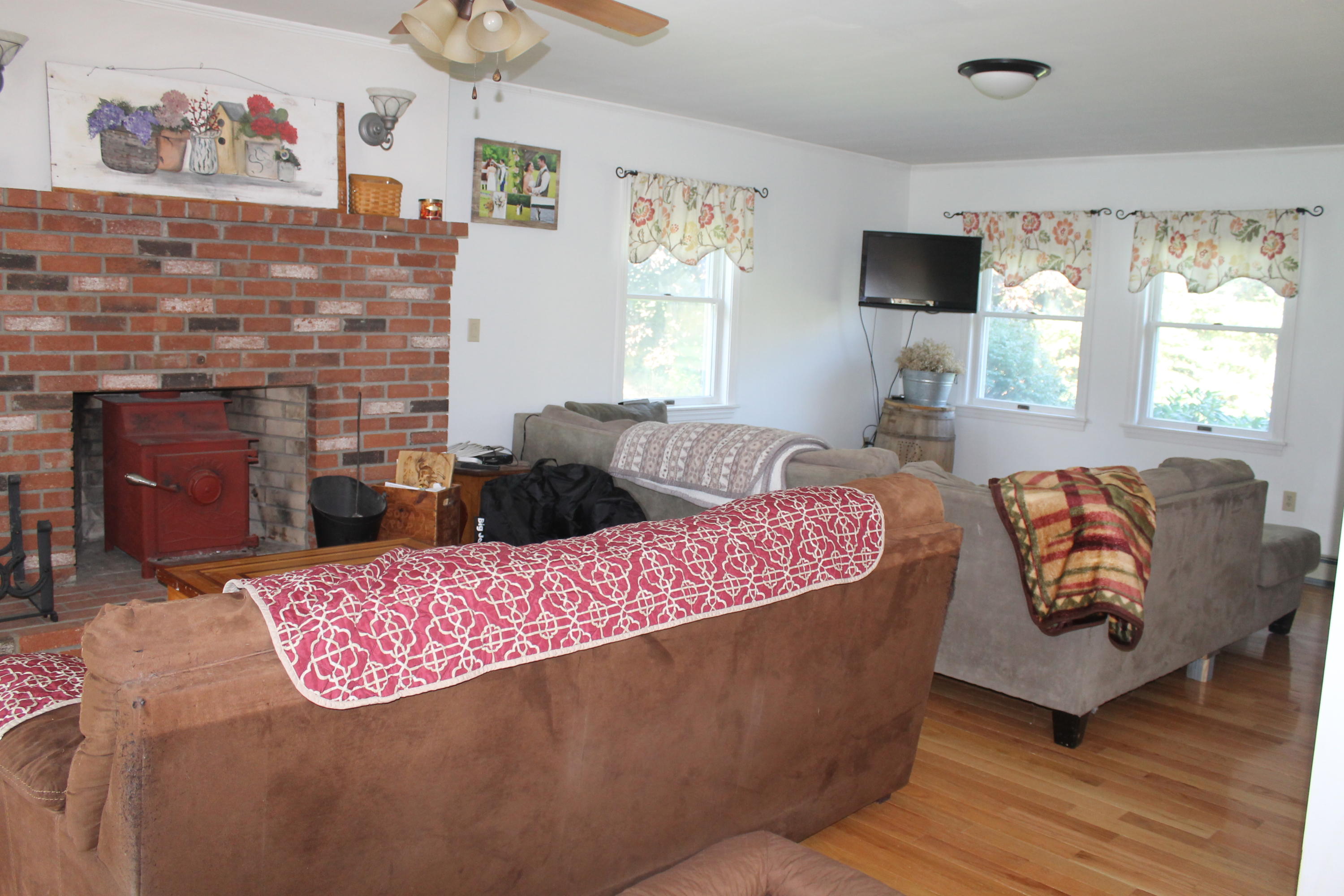 267 Meadow Road Winterport, ME 04496 - Photo 19 of 50 IMG_2630