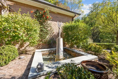 $2,950,000 | 32409 Archdale Drive, Chapel Hill, NC 27517