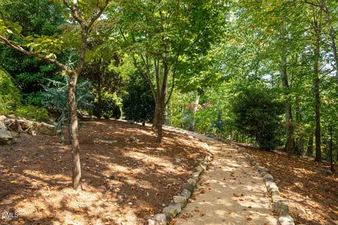 $2,950,000 | 32409 Archdale Drive, Chapel Hill, NC 27517