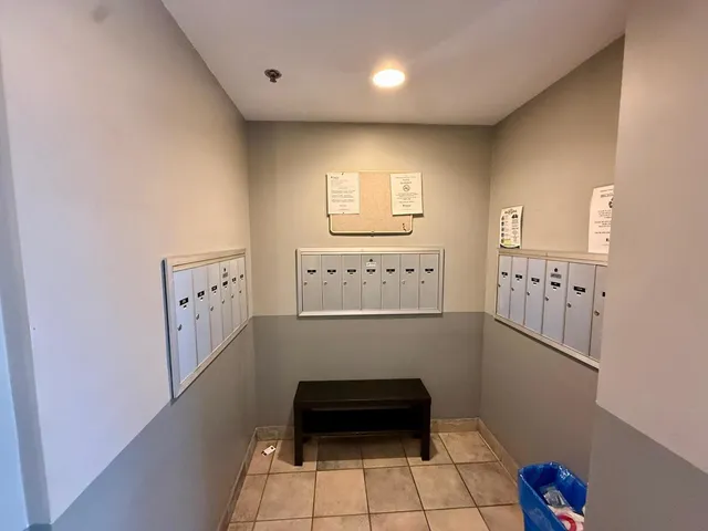 $425,000 | 2327 West Wolfram Street, Unit 311, Chicago, IL 60618