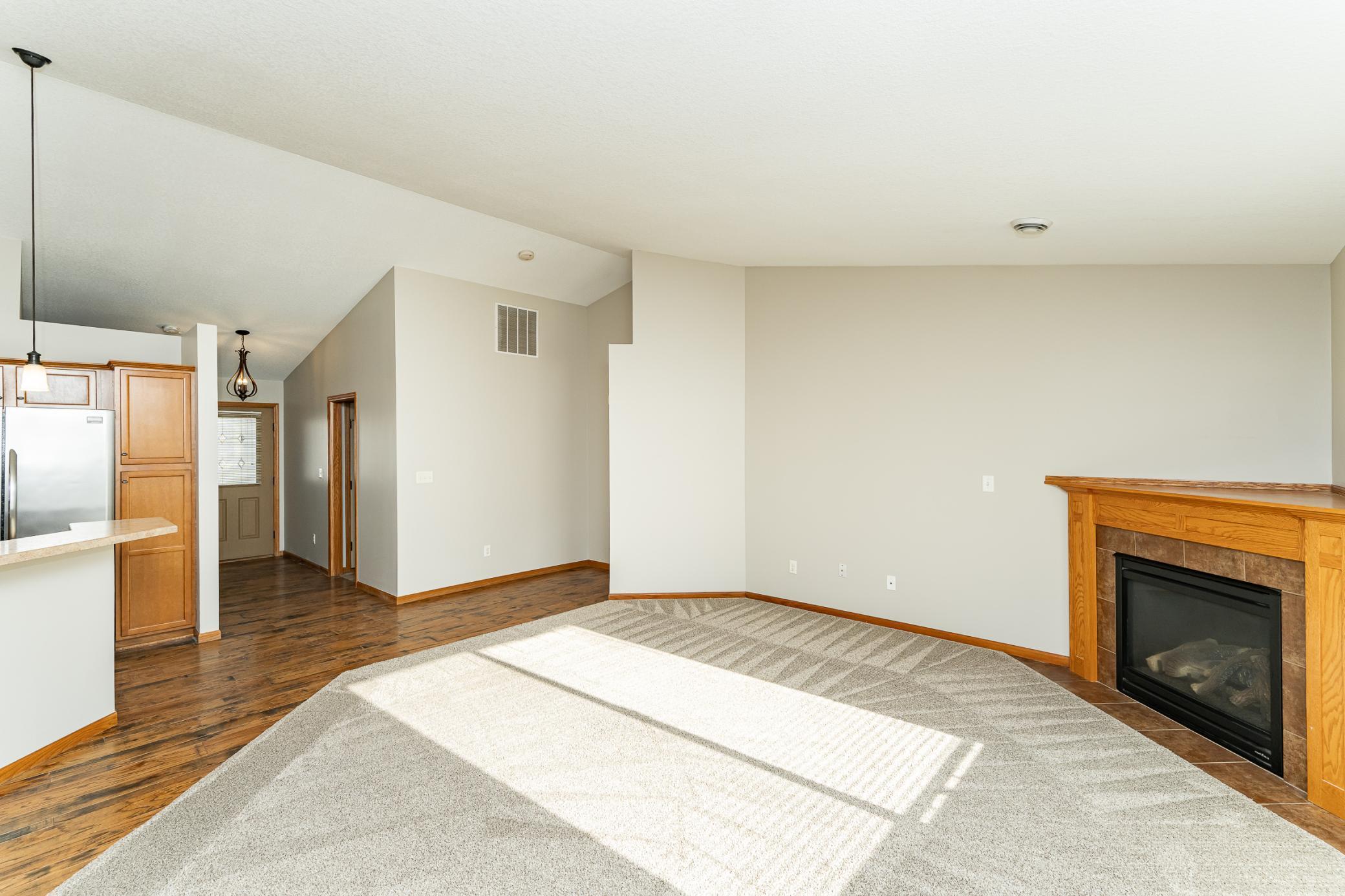 948 Southern Ridge Drive Southwest Rochester, MN 55902 - Photo 11 of 35