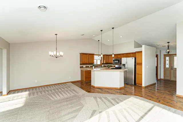 $389,000 | 948 Southern Ridge Drive Southwest, Rochester, MN 55902