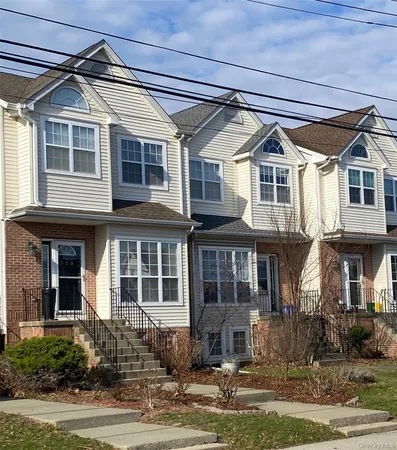 $460,000 | 359 Verplanck Avenue, Beacon, NY 12508