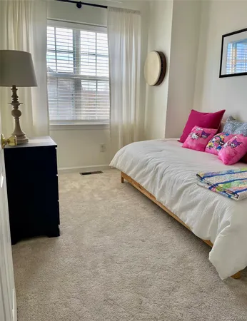 $460,000 | 359 Verplanck Avenue, Beacon, NY 12508