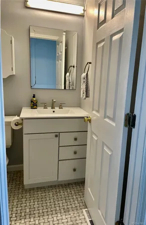 $460,000 | 359 Verplanck Avenue, Beacon, NY 12508