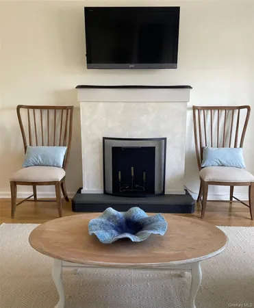 $460,000 | 359 Verplanck Avenue, Beacon, NY 12508