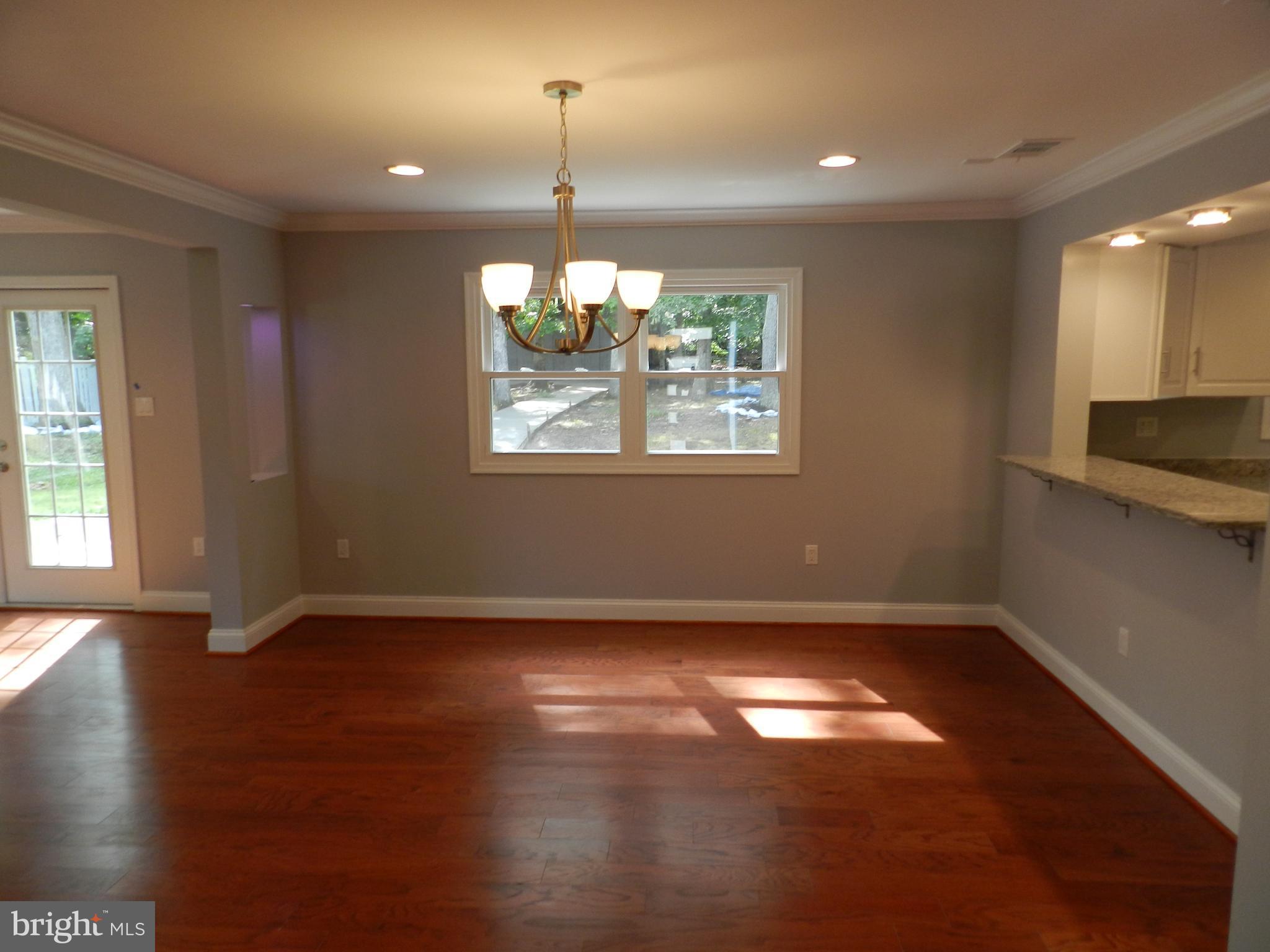 12003 Fort Washington Road Fort Washington, MD 20744 - Photo 12 of 27 Dinning Room
