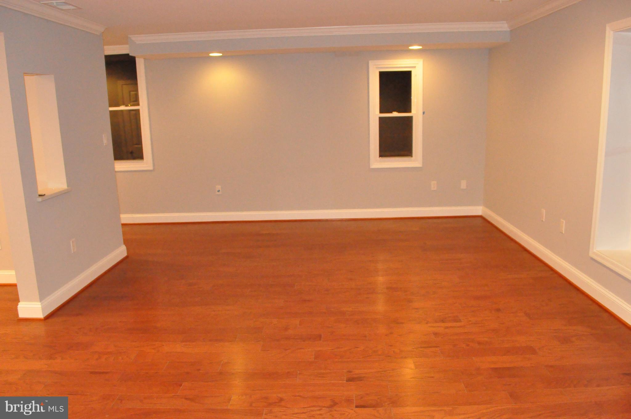 12003 Fort Washington Road Fort Washington, MD 20744 - Photo 14 of 27 Living Room night