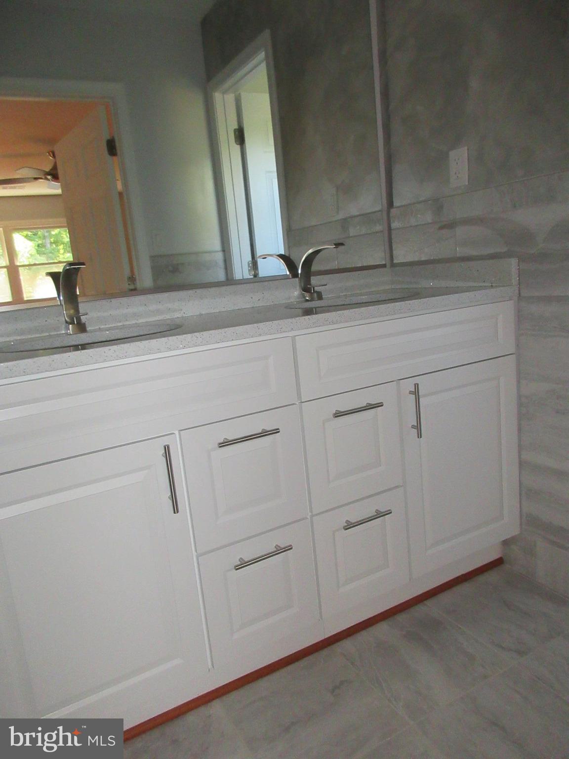 12003 Fort Washington Road Fort Washington, MD 20744 - Photo 20 of 27 Bath (Master) sink