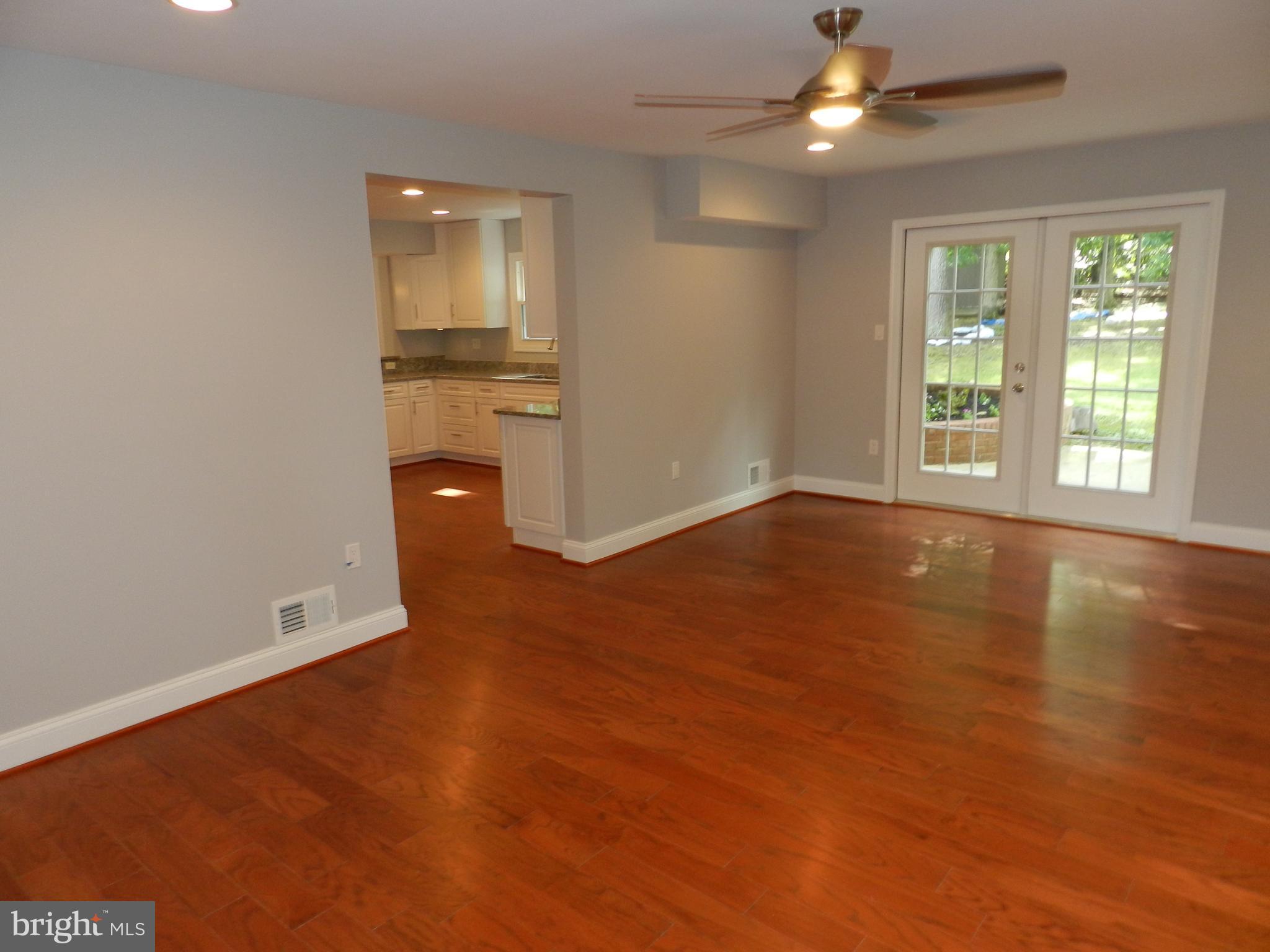 12003 Fort Washington Road Fort Washington, MD 20744 - Photo 9 of 27 Family room 2