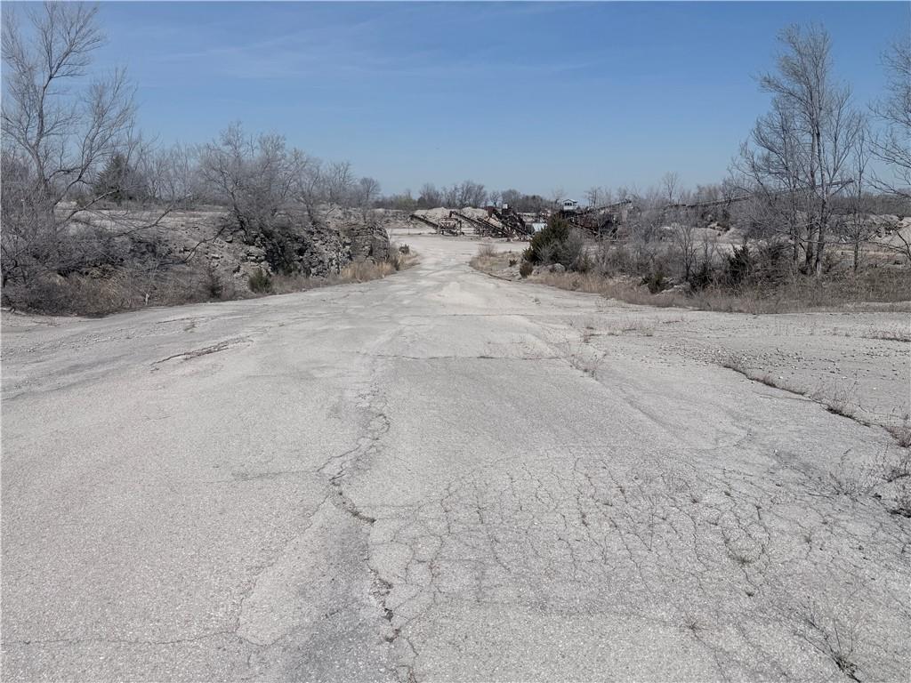 5886 Cr 3570 Road Neodesha, KS 66757 - Photo 19 of 56