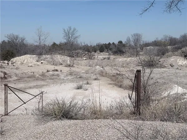 $999,000 | 5886 Cr 3570 Road, Neodesha, KS 66757