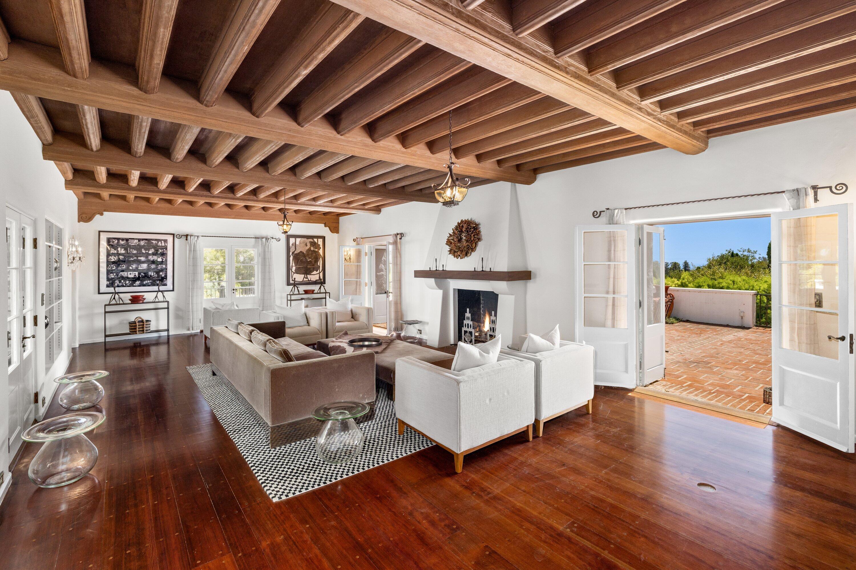 1895 East Valley Road Montecito, CA 93108 - Photo 11 of 24 Living Room