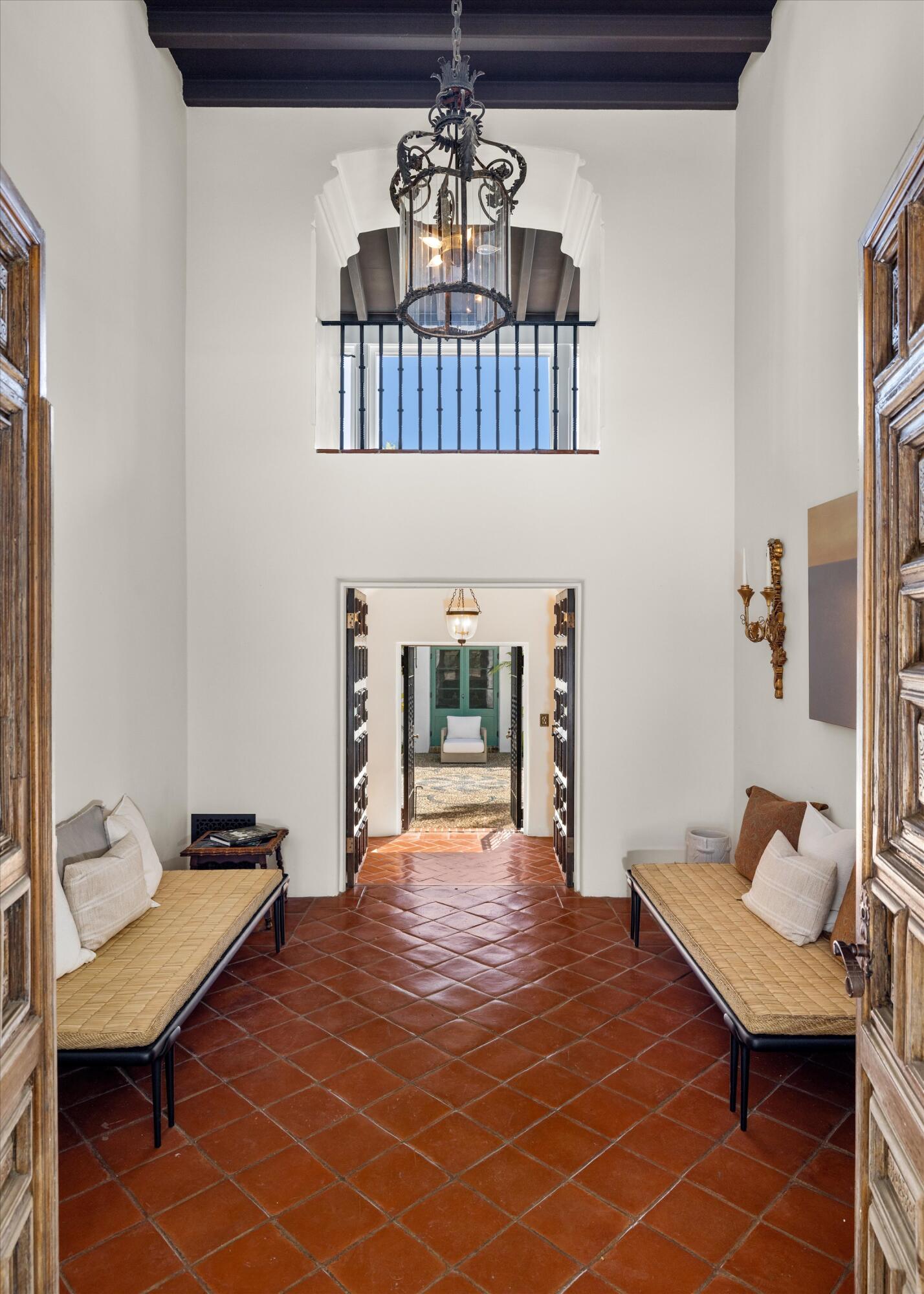 1895 East Valley Road Montecito, CA 93108 - Photo 5 of 24 Entry