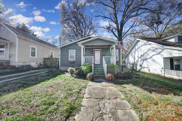 $1,498 | 113 West 5th Avenue, Gastonia, NC 28052