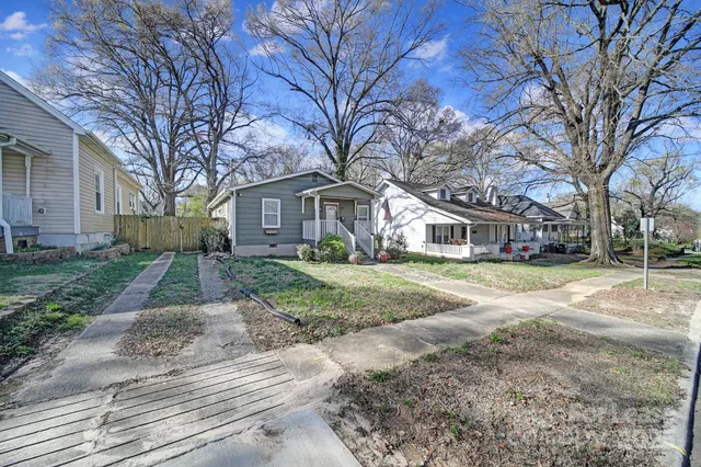 $1,498 | 113 West 5th Avenue, Gastonia, NC 28052