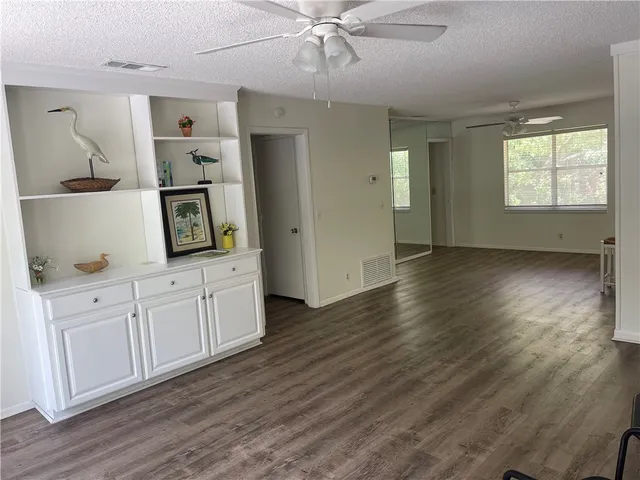 $325,000 | 800 Mallery Street, Unit C30, St. Simons Island, GA 31522