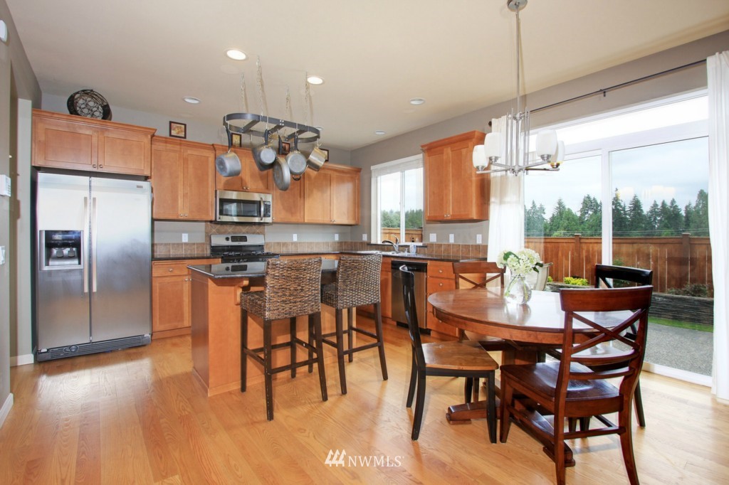 3732 226th Street Southeast Bothell, WA 98021 - Photo 2 of 15