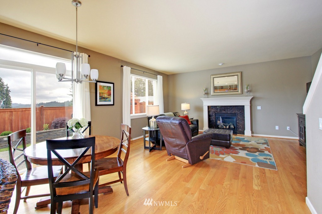 3732 226th Street Southeast Bothell, WA 98021 - Photo 4 of 15