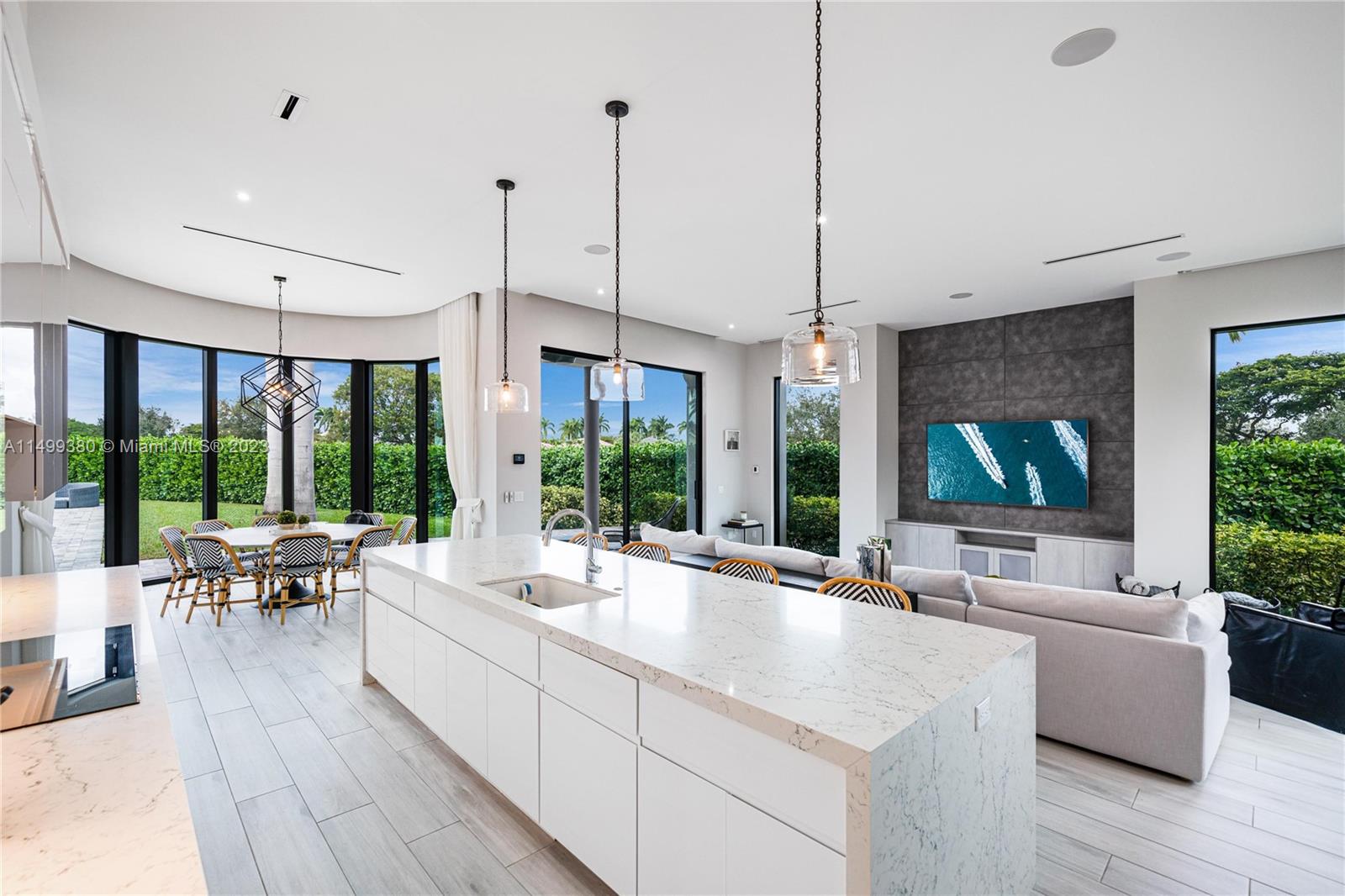 7677 Stonehaven Lane Boca Raton, FL 33496 - Photo 12 of 75 Gallery Image 12