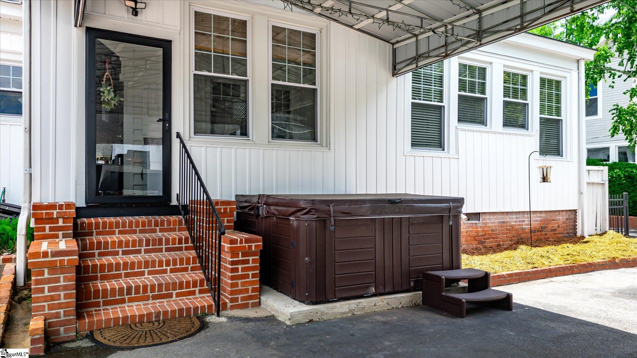 602 South Broad Street Clinton, SC 29325 - Photo 33 of 50