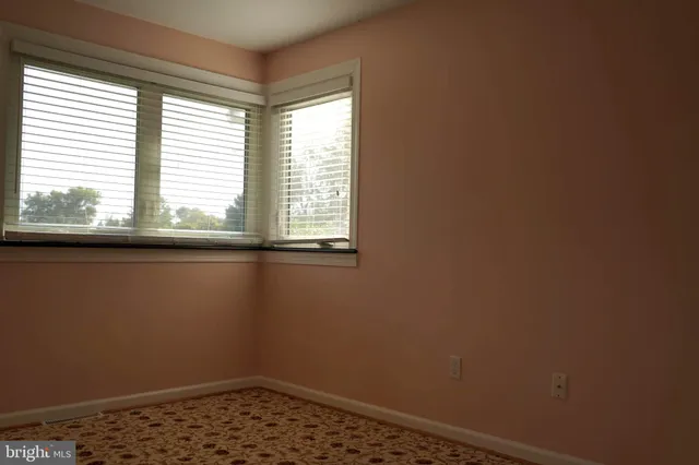 a view of a window in a room