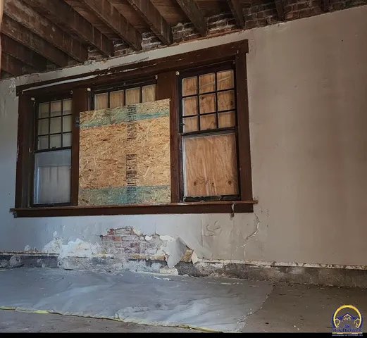 $89,000 | 506 Southwest 6th Avenue, Topeka, KS 66603