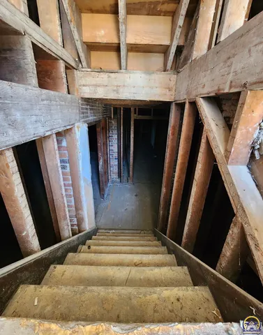 $89,000 | 506 Southwest 6th Avenue, Topeka, KS 66603