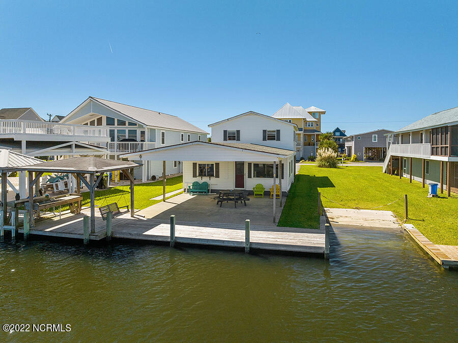 6018 6th Street Surf City, NC 28445 - Photo 13 of 50 13-web-or-mls-13
