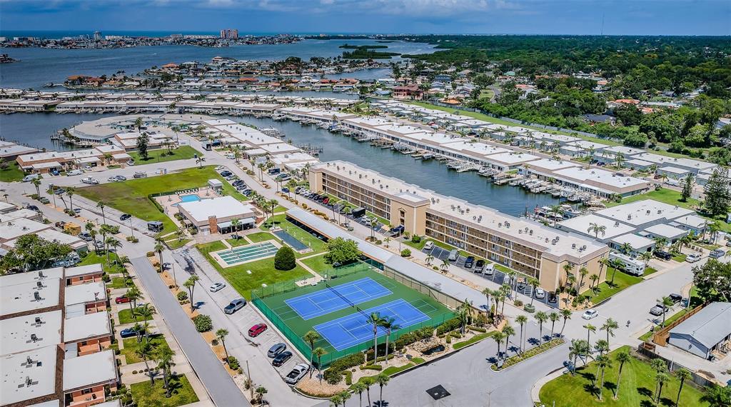 1 Boca Ciega Point Boulevard, Unit 314 St. Petersburg, FL 33708 - Photo 14 of 89