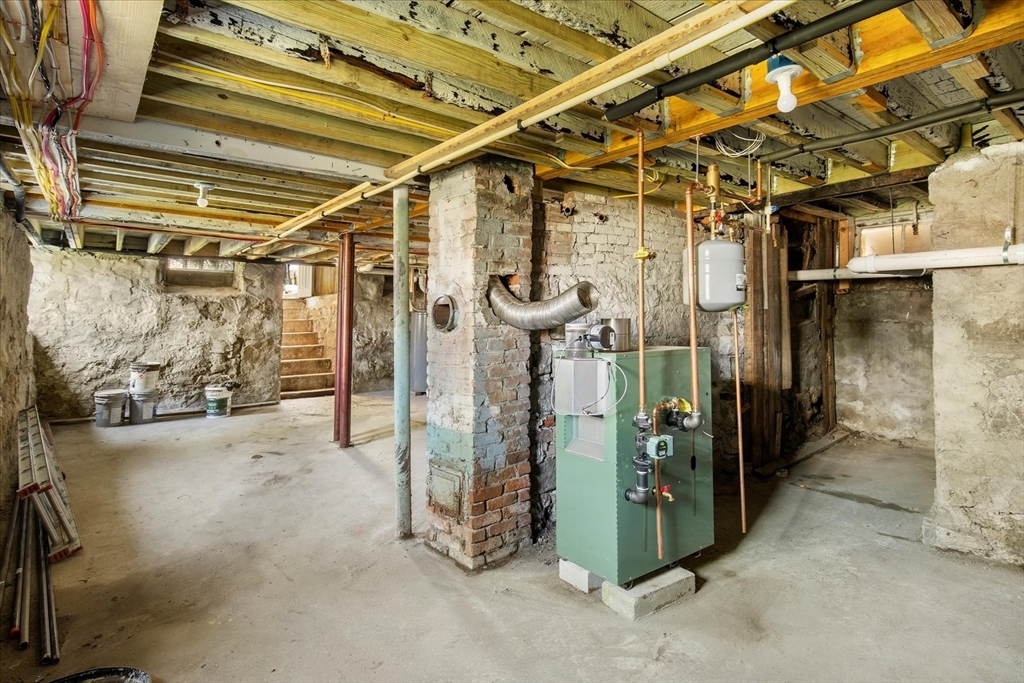 22 Queen Street Fall River, MA 02724 - Photo 26 of 32