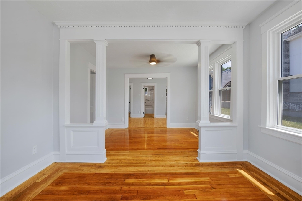 22 Queen Street Fall River, MA 02724 - Photo 9 of 32