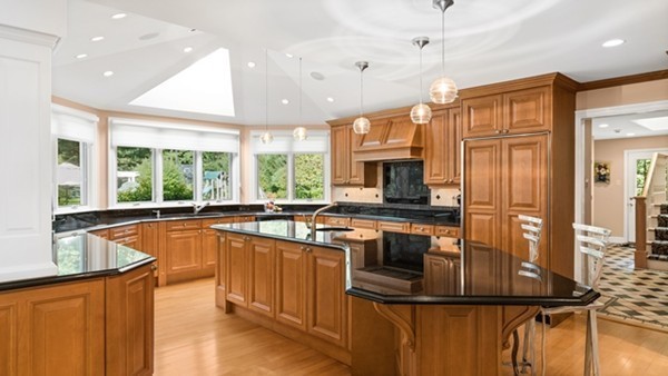 57 Laurel Road Weston, MA 02493 - Photo 11 of 24