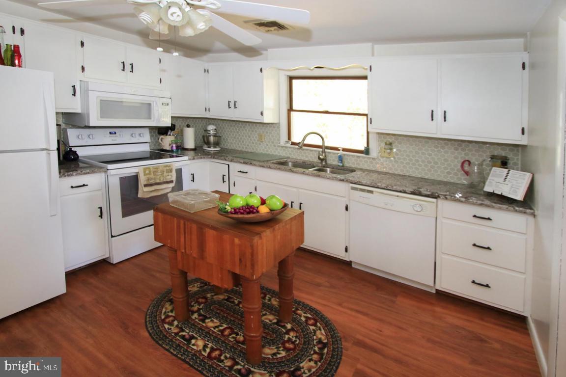 450 Anderson Ferry Road Mount Joy, PA 17552 - Photo 7 of 28 Gallery Image 7