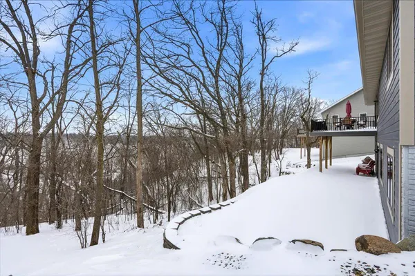 $625,000 | 265 Vista Circle, River Falls, WI 54022