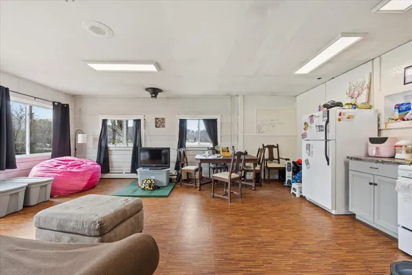 $650,000 | 8 Emery Corner Road, Limerick, ME 04048