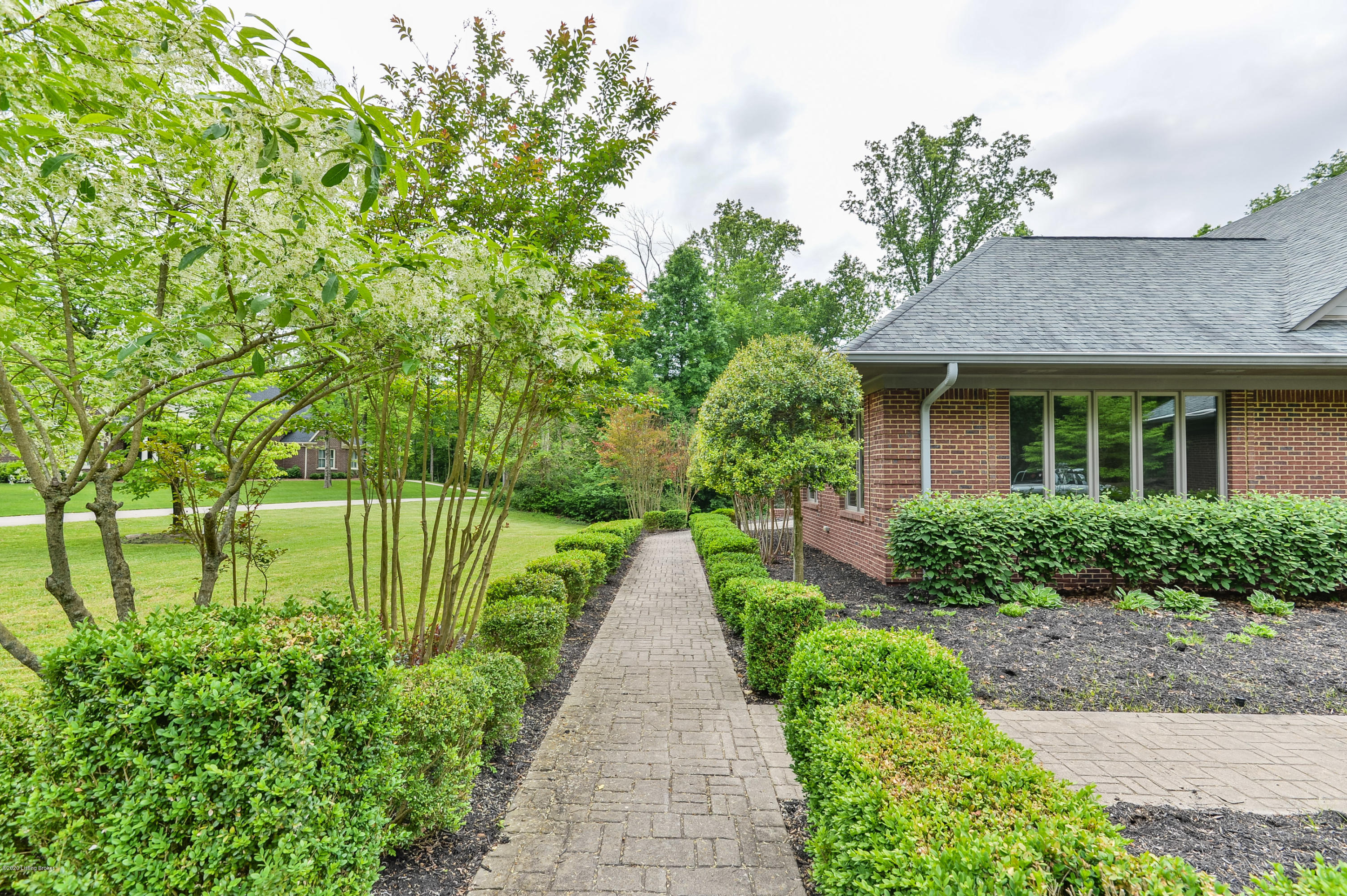5221 Blakely Ridge Road Glenview, KY 40222 - Photo 45 of 50 183 - 20200521 9019