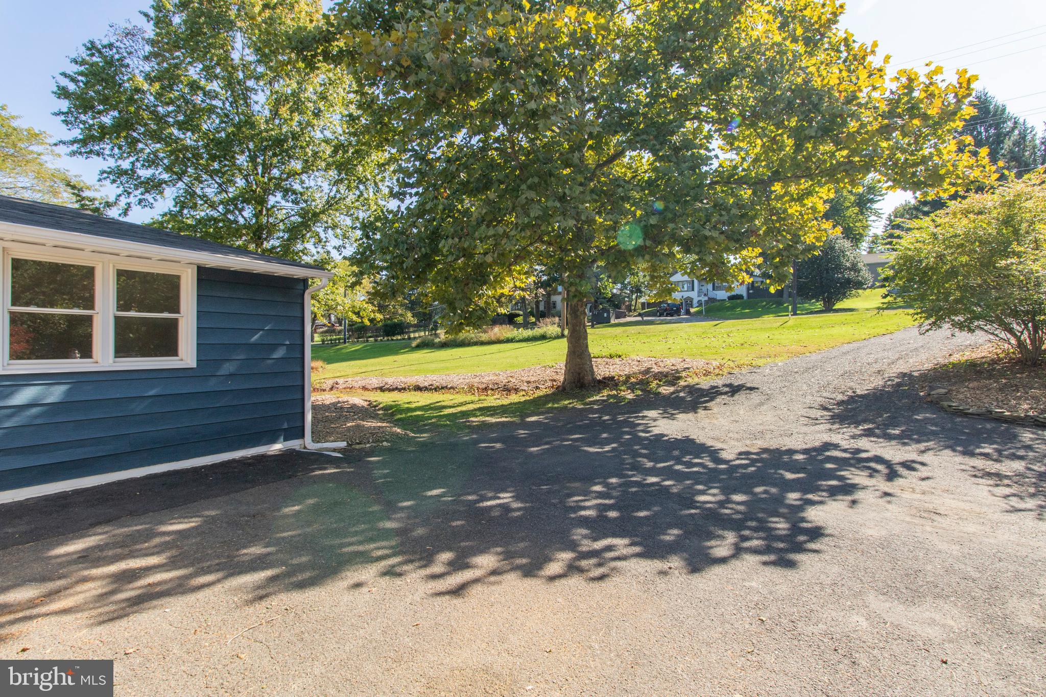 5389 Point Pleasant Pike Doylestown, PA 18902 - Photo 22 of 58