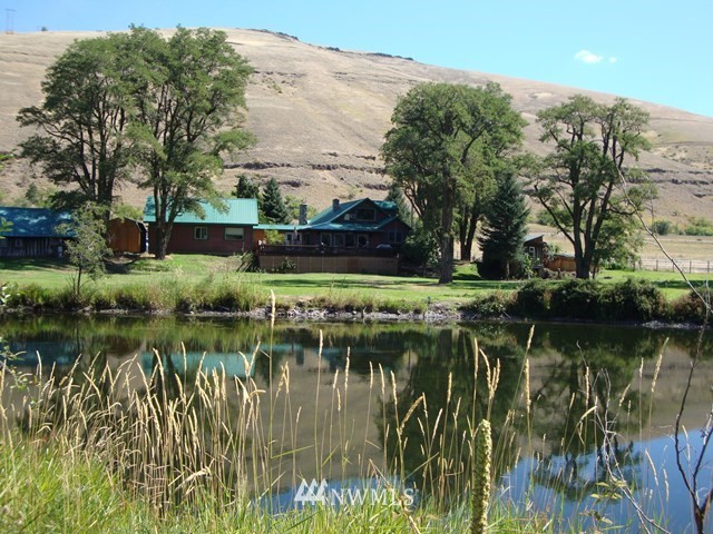 550 North Touchet Road Dayton, WA 99328 - Photo 1 of 38 Gallery Image 1