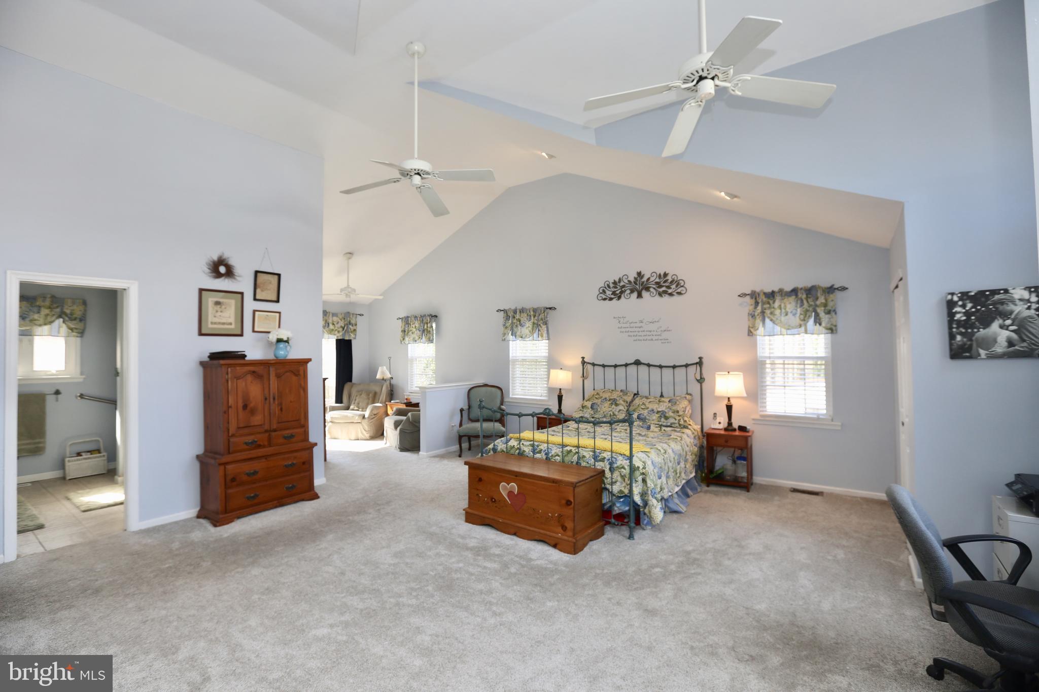 122 Hillside Road Stratford, NJ 08084 - Photo 18 of 29 Master Bedroom Addition w/Vaulted Ceiling